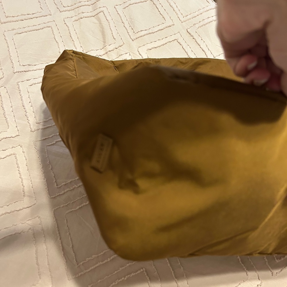 AWAY Nylon Bag - Picture 7 of 12